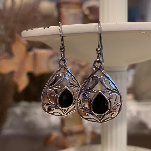 Filigree Teardrop Sterling Silver Onyx Earrings - Picture 3 of 6